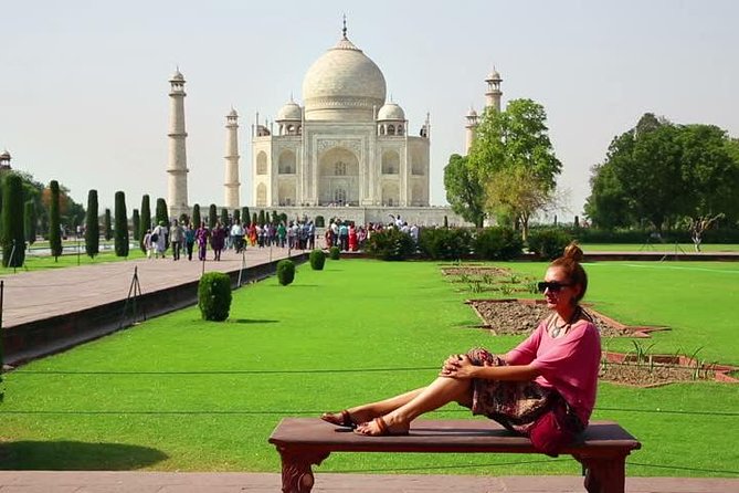 Luxury Taj Mahal Tour By Luxury Car From Delhi With 5 Star Lunch - The Taj Mahal, two hours with India’s most famous monument