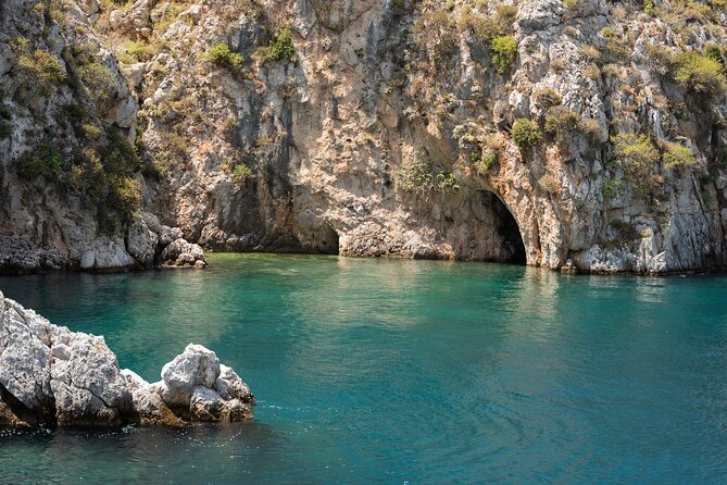 Luxury Transfer and 3 Island Cruise from Kos - Three islands, one useful day from Kos