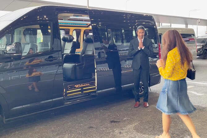 Luxury Transfers, Bangkok Airport ⇄ Hotel - Booking a sedan, Alphard, van, or Mercedes