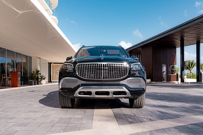Luxury Transfers in a Mercedes Maybach GLS 600 - What the 30-minute ride is like