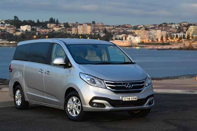 Luxury Van, Private Transfer, Cairns Airport - Palm Cove. - A private vehicle, not a shared shuttle