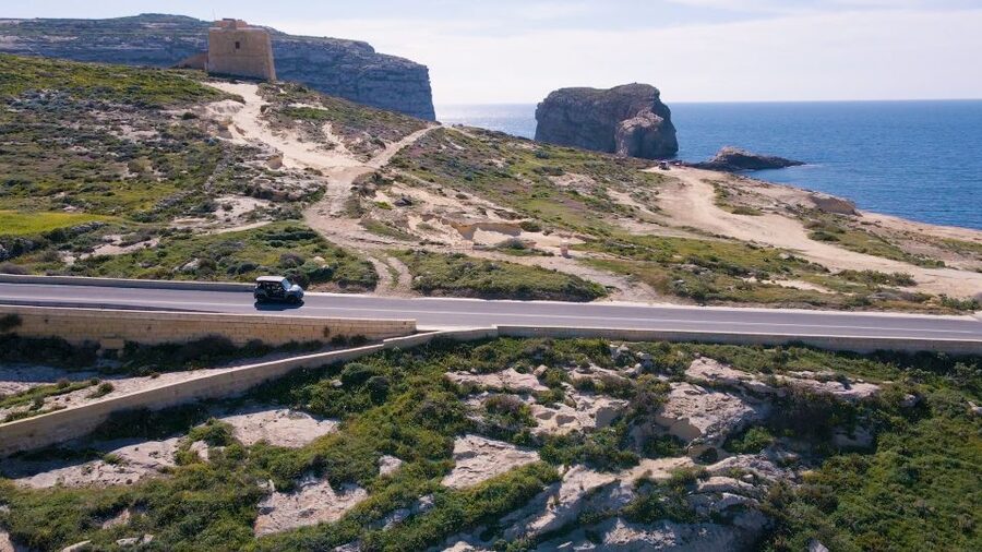 Malta: Gozo Private Chauffeured E-Jeep Tour with Ferry - Sanap Cliffs and time by the sea