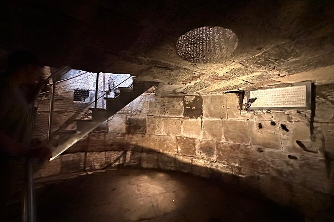 Mamertine Prison and Catacombs small group tour with driver - Timing and group size deserve attention