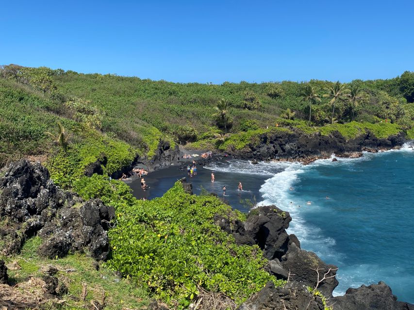 Maui: Road to Hana Private Adventure Tour with Luxury SUV - Hamoa Beach, Hana Town, and Black Sand Beach