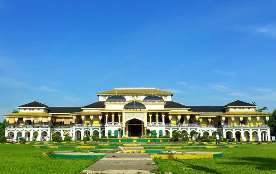 MEDAN : Private Car Driver For Medan Excursions - Key points at a glance