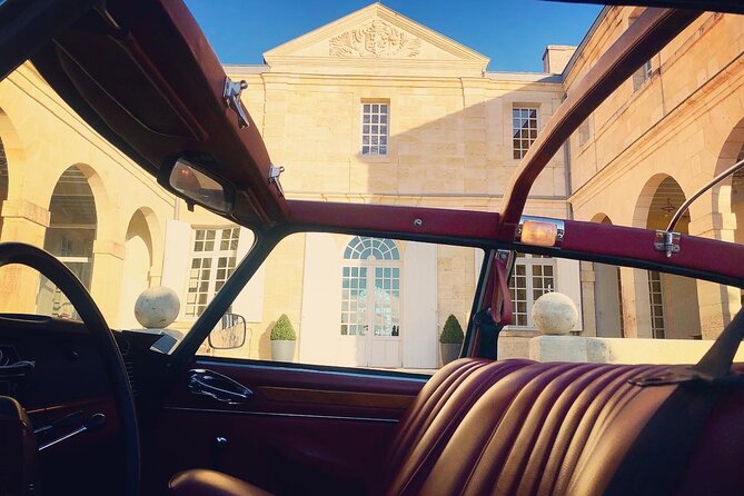 Médoc luxury wine tour aboard a Citroën DS Limousine Convertible - Why the classic Citroën matters here