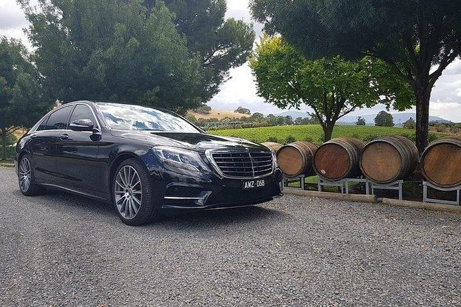 Melbourne Airport Arrival Or Departure Luxury Car Transfers - Pick the right car for your party and bags