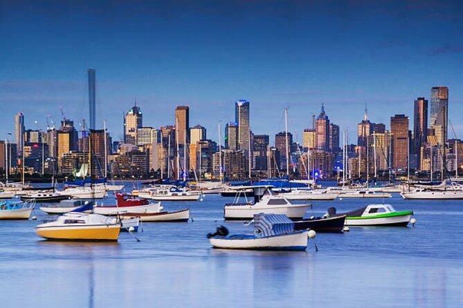 Melbourne Landmark City Tour. Your day Your way Your private tour - Seeing central Melbourne from Collins Street to the MCG