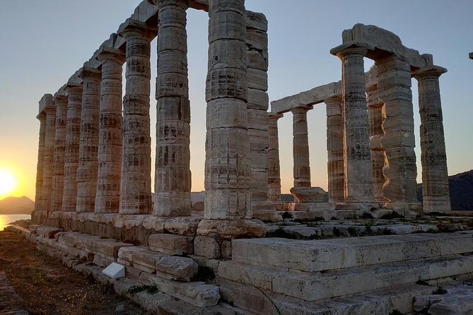 Mercedes Private Tour to Classical Athens and Temple of Poseidon - Parliament offers a brief look at civic Athens