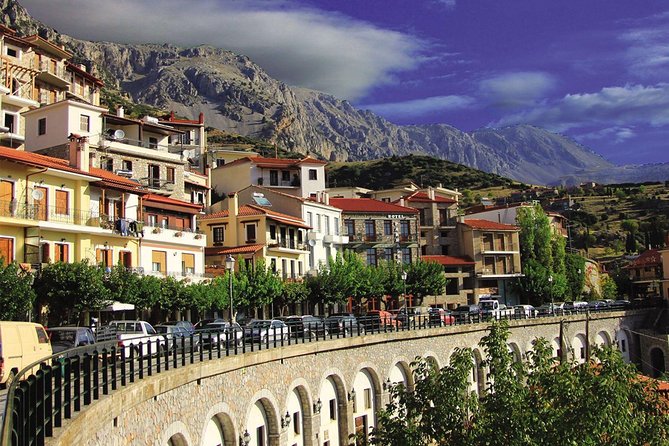 Mercedes Private Tour to Delphi and Thermopylae - Delphi Archaeological Museum and sanctuary