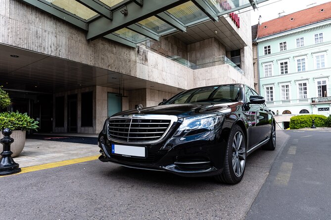 Mercedes S Class/BMW7 Private Budapest Half Day Tour - Why a private car works well in Budapest