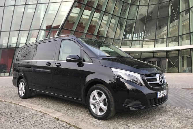 Mercedes V Class VIP minivan Kraków - A private ride instead of a shared shuttle