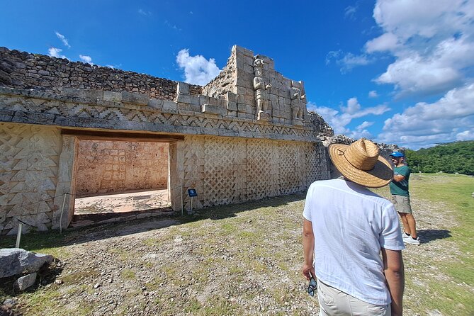 Merida Private Car Driver and Concierge - Museums, Markets, and Yucatecan Food