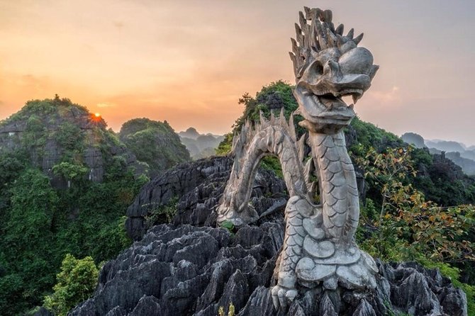 Ninh Binh 1 Day Trip With Mua Cave and Dragon Mountain Hiking - How the day feels from start to finish