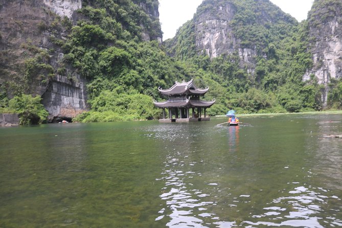 Ninh Binh 2 Days Luxury Limousine Small Group Option 3 Star - The limousine ride from Hanoi