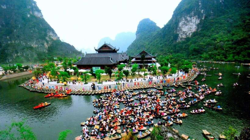 Ninh Binh: Hoa Lu Mua Cave Trang An on Limousine and Cycling - Booking details worth knowing