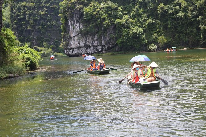 Ninh Binh Luxury Tour 2 Days 1 night by limousine See Hidden Gems - Hoa Lu, Vietnam’s 10th-century capital