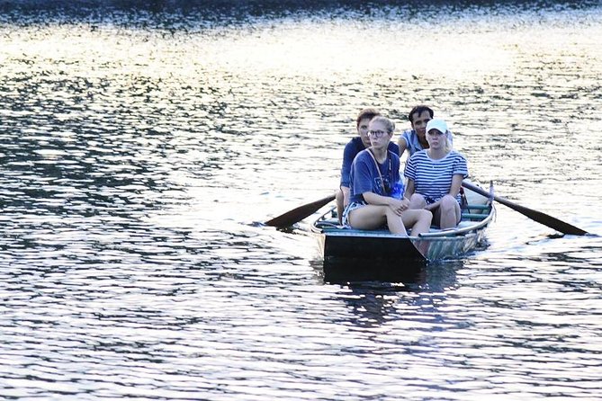 Ninh Binh Tour Hoa Lu Tam Coc Full Day: Biking,Boating,Tickets,Lunch, Limousine - How the guide and group format affect the day