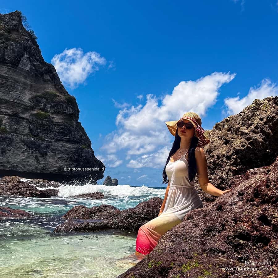 Nusa Penida: East Full-Day Trip Private Car and Driver - Diamond Beach and the first big coastal view