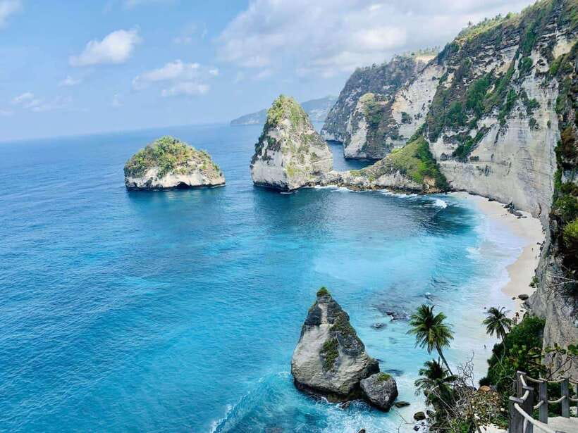 Nusa Penida: Private Car Charter with Experienced Driver - The $57 price and what it really covers
