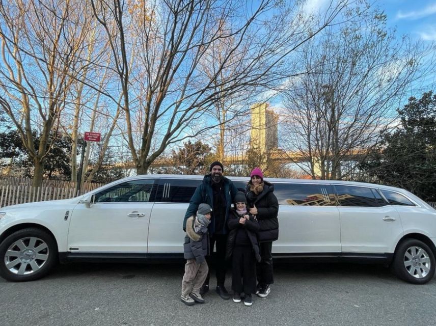 NYC Limousine Tour By Stretch Limo-King And Queen Limo NYC - What the $999 group price really buys
