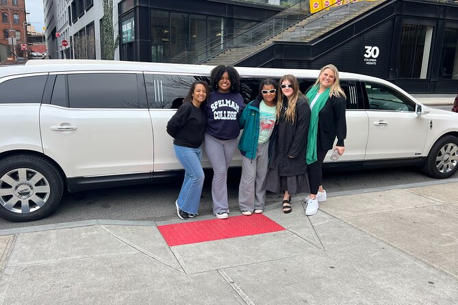NYC Limousine Tour (New York "NYC Limo Tour" Limo, SUV Or Van ) - Vehicle comfort, drinks, and champagne
