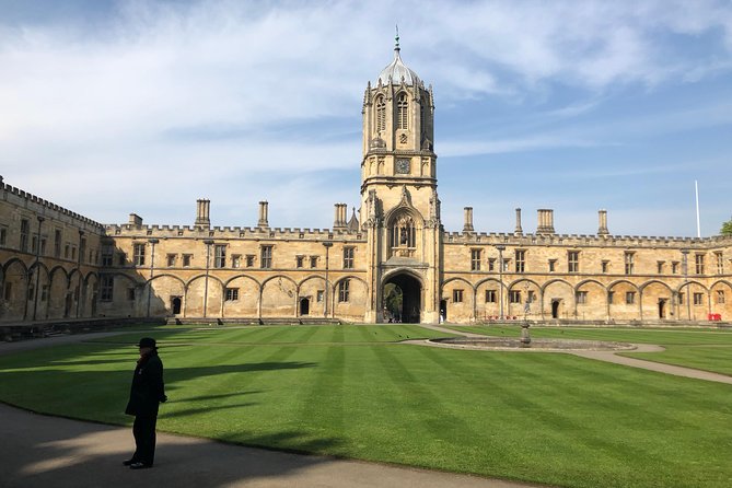 Oxford and Blenheim Palace Private Car with Driver Guide - What the fixed group price really means
