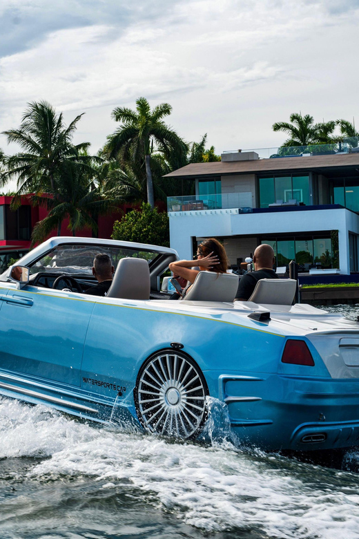 Palm Beach: Rolls Royce Jetcar Rental - What the Guide Adds to the Experience