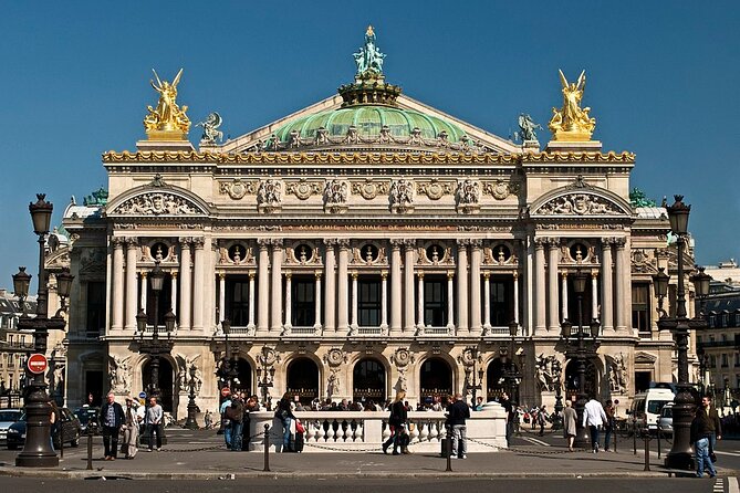 Paris Airport Transfer: Paris to Paris Airport CDG by Luxury Van - Booking details worth checking before you leave Paris