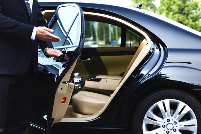 Paris highlights sightseeing tour with private Transportation - Saint-Germain, the Latin Quarter, and the Panthéon