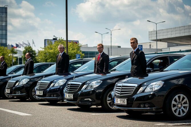 Paris Private Car Service with Driver - Key points to know before booking