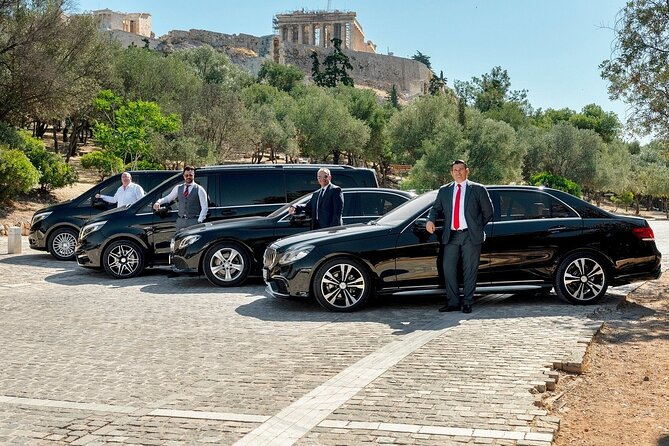 Paris Private Car Service with Driver - A private car for seeing Paris on your terms
