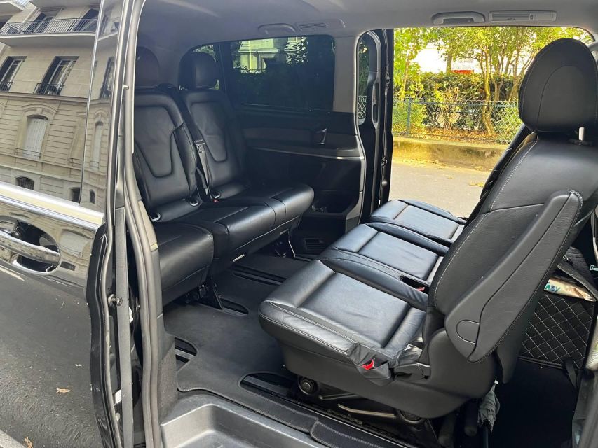 PARIS: [ Private Chauffeur Service ] - ⌚️ From 4 hours - Paris by night with a chauffeur