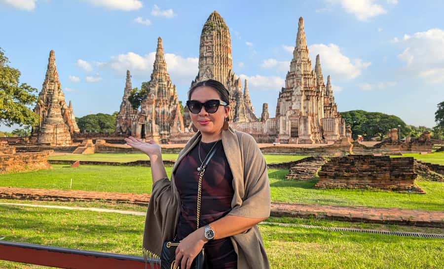 Pattaya: Ayutthaya Day Trip by Private Car with Boat Tour - Wat Phutthaisawan and the Riverside Ruins