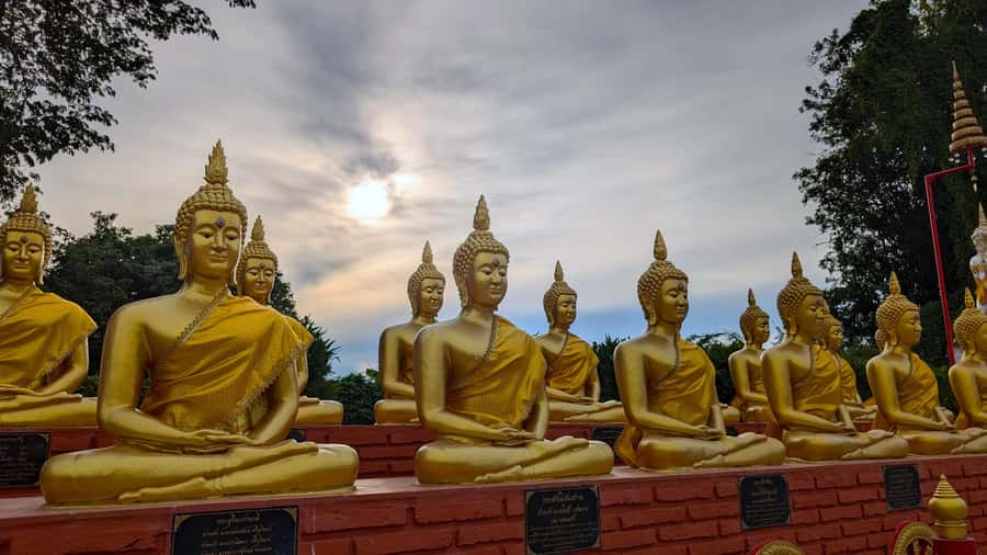 Pattaya: Ayutthaya Day Trip by Private Car with Boat Tour - Wat Mahathat and the Buddha in the Banyan Tree