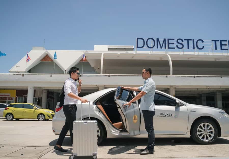 Phuket: Private Car at Disposal within Phuket - Building a sensible route with local help