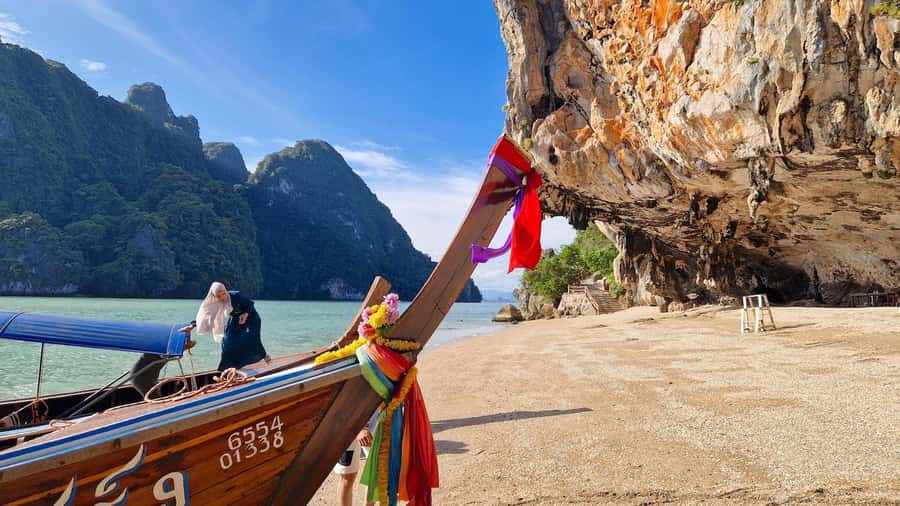 Phuket: Private Tour to James Bond, Ko Panyi & Samet Nangshe - Samet Nangshe and the final panoramic view