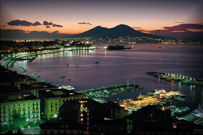 Pizza Tour | Vesuvius & Pompeii included pizza with driver - Pompeii first: a city preserved by disaster