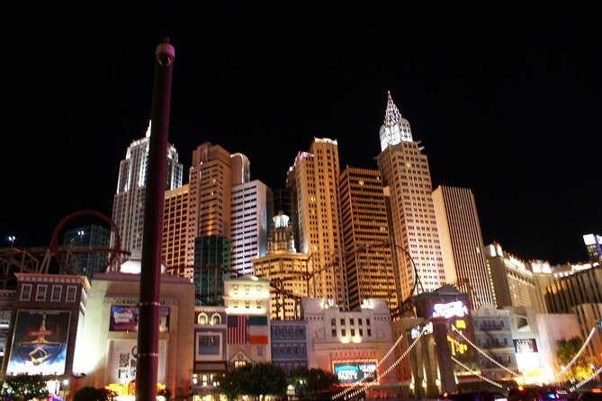 Private 2-Hour Limo Tour of Las Vegas with Champagne - Drivers who shape the evening
