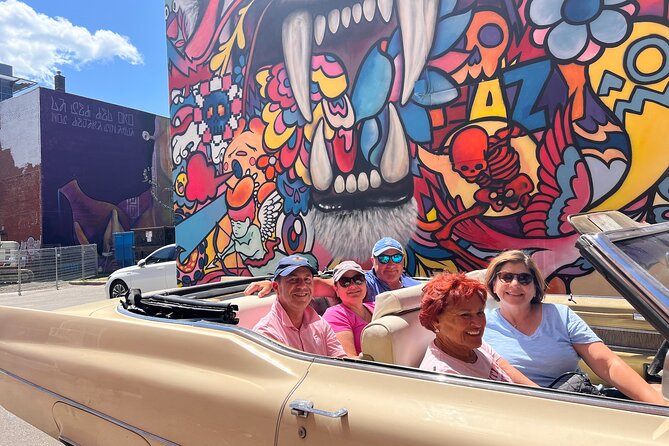 PRIVATE 2-Hour tour of Montréal in Convertible Cadillac + Murals - Key points at a glance