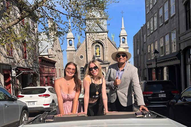 PRIVATE 2-Hour tour of Montréal in Convertible Cadillac + Murals - Chinatown and the shift in atmosphere