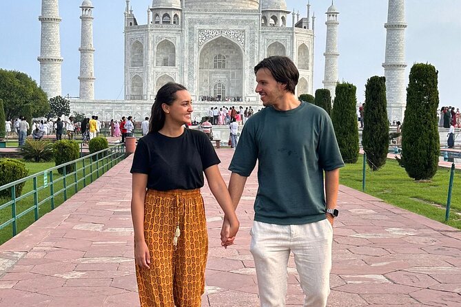 Private 4 Days Golden Triangle Tour from New Delhi with Driver - Day four: Jaipur’s palaces, observatory, and lake view