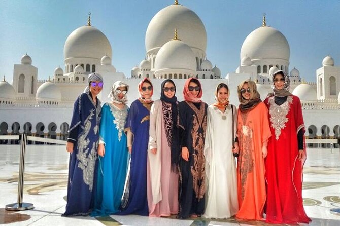 Private Abu Dhabi sightseeing Tour by luxury minivan 6X person - Qasr Al Watan, the working palace with a public face