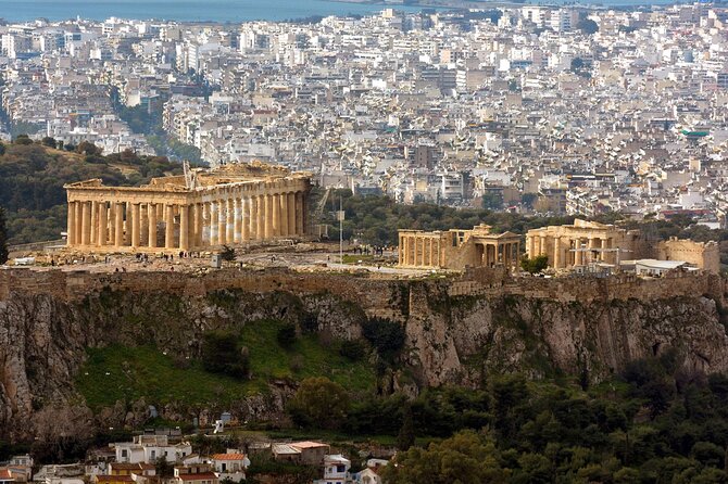 Private Airport Hotel Transfer in Athens by Luxury Van - How This Compares With Finding a Taxi