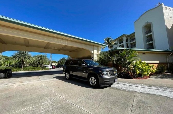 Private Airport Transfer in Luxury Vehicle- St. Thomas, USVI - Luxury Vehicle, WiFi, and Group Comfort