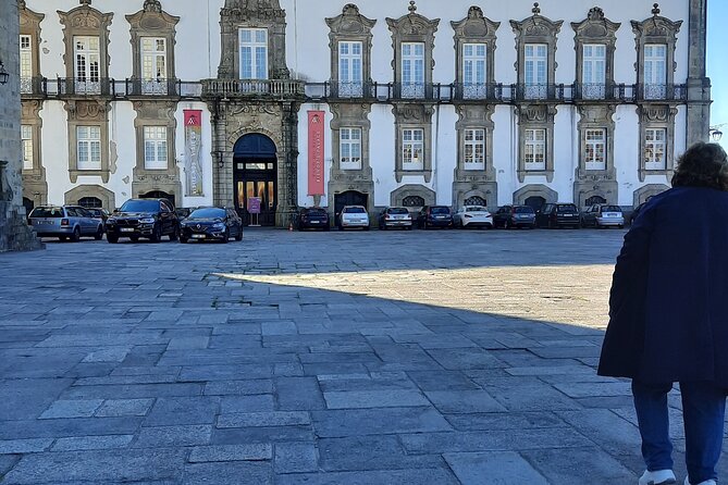 Private Airport Transfer: Porto (24/7 Mercedes VIP Service) - The Mercedes vehicles and group size