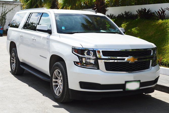 Private Arrival Luxury Transfer: San Jose International Airport to Hotels (1 - 5) - A direct ride from the airport to your hotel