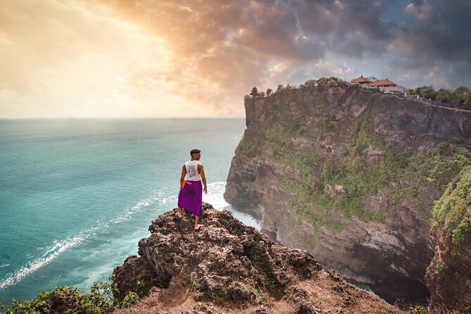 Private Bali Car Charter with Driver up to 6 People - A private car is the practical way to see Bali
