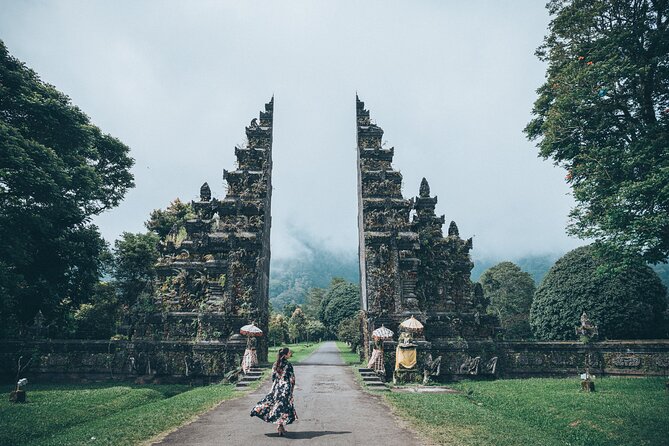 Private Bali Car Charter with Driver up to 6 People - Photo museums and quick indoor stops