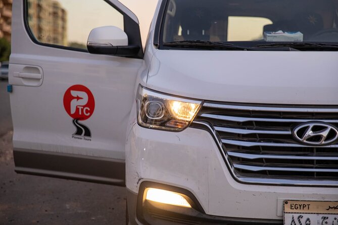 Private Cairo Airport Transfers & Limousine to Anywhere in Cairo or vice versa - Key points at a glance